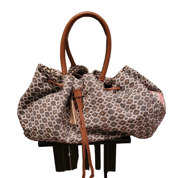 Noonday Collection Handbags - Noonday Collection Bohemian XL Nepali Reversible Tote